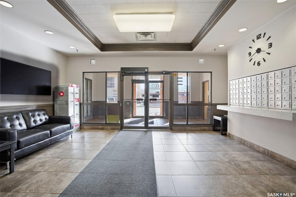 Fourth View of 405 5th Avenue N #503, City Park, Saskatoon, Saskatchewan, S7K 6Z3