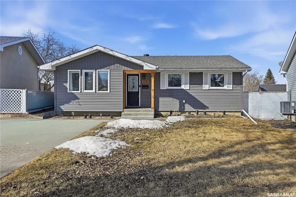 258 Forsyth Crescent, SK031116, Saskatchewan,