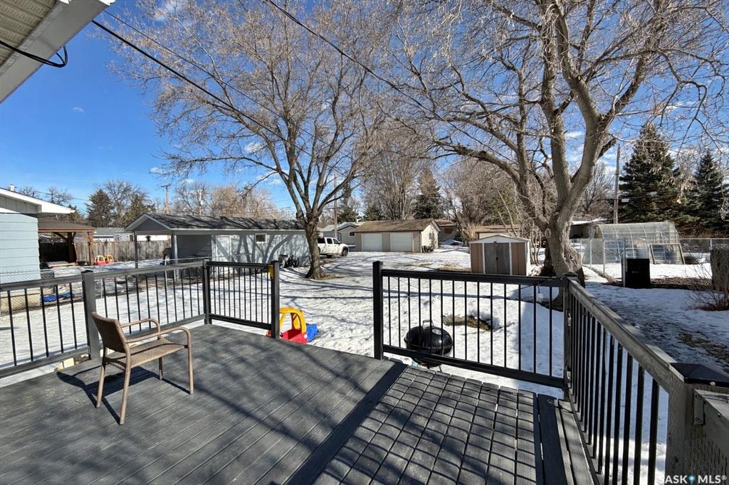 Second View of 813 Carlton Street, Moosomin, Saskatchewan, S0G 3N0
