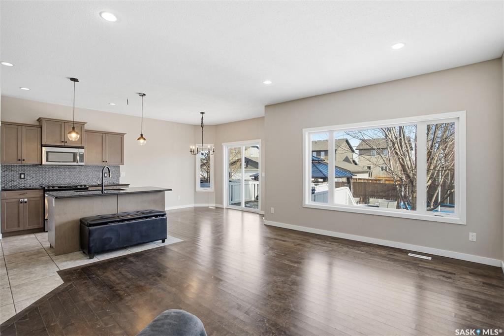 Fifth View of 135 Brainerd Crescent, Stonebridge, Saskatoon, Saskatchewan, S7T 0H2