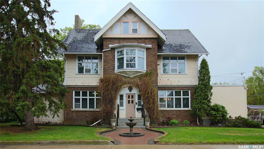 MLS® listing #SK031162 for sale located at 2301 15th Avenue