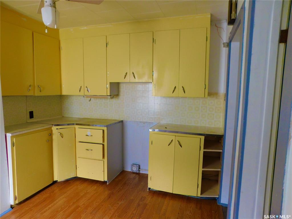 Fifth View of 214 2nd Street E, Lafleche, Saskatchewan, S0H 3R0