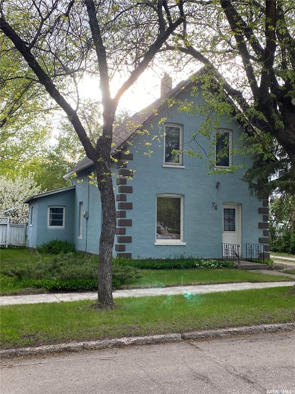 Third View of 74 Third Avenue N, Yorkton, Saskatchewan, S3N 1C3
