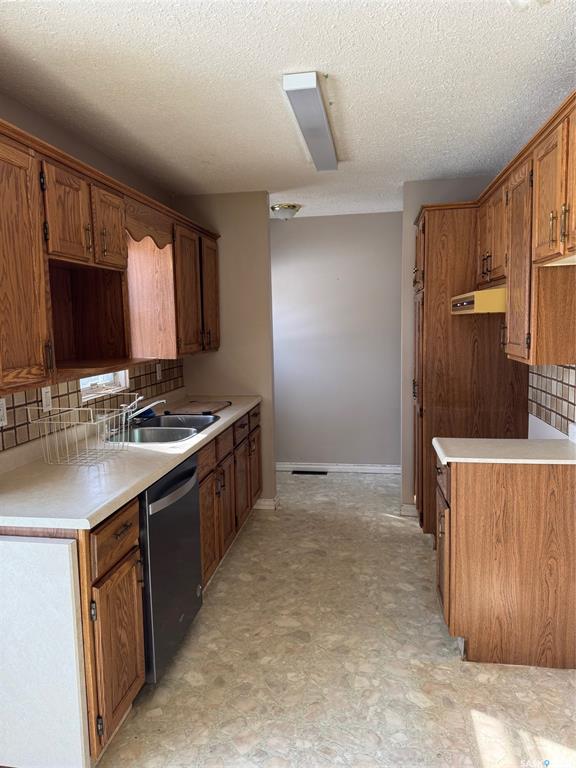 Third View of 2150 101st Crescent, Centennial Park, North Battleford, Saskatchewan, S9A 1C3