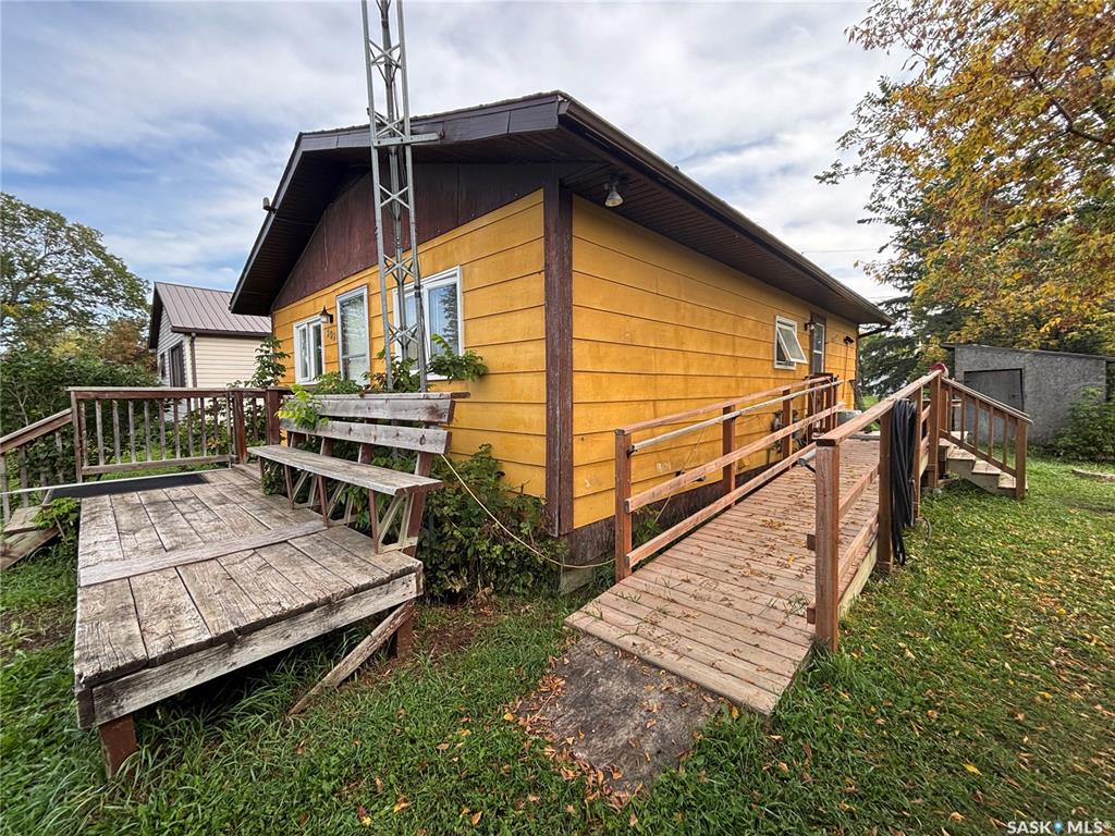 Second View of 202 Dixon Avenue, Kinistino, Saskatchewan, S0J 1H0