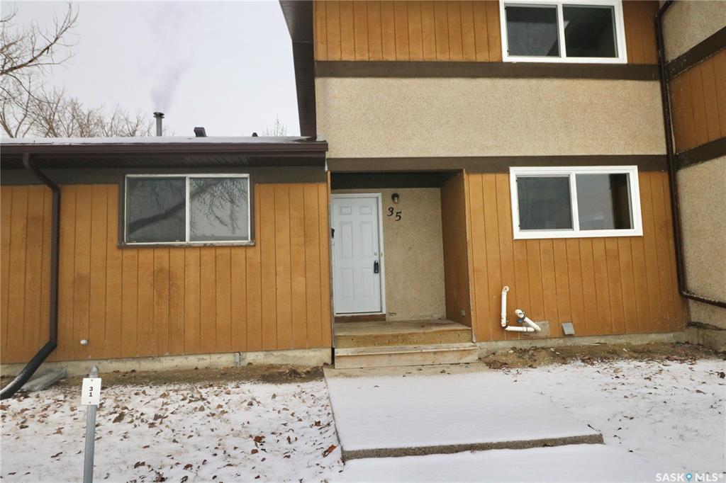 35 Mackenzie Way, SK031228, Saskatchewan,