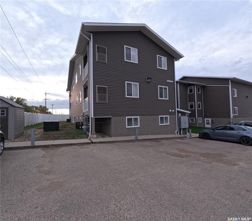 221 Main Street S #101, SK031250, Saskatchewan,