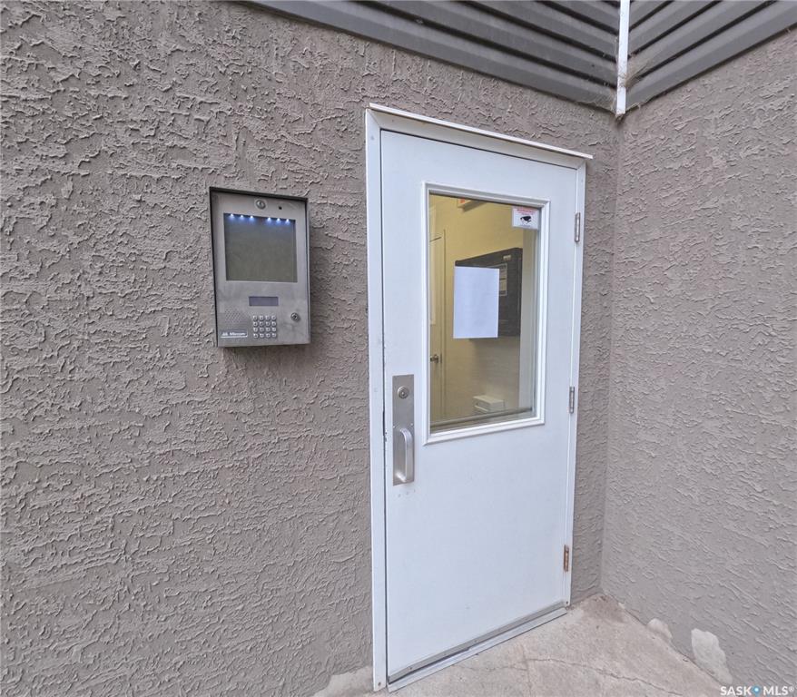 Third View of 221 Main Street S #101, Westmount/Elsom, Moose Jaw, Saskatchewan, S6H 4R6