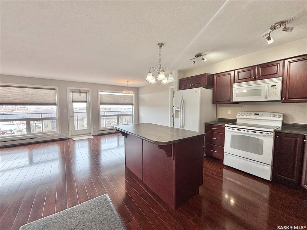 Fourth View of 333 Morrison Drive #302, Yorkton, Saskatchewan, S3N 3R7