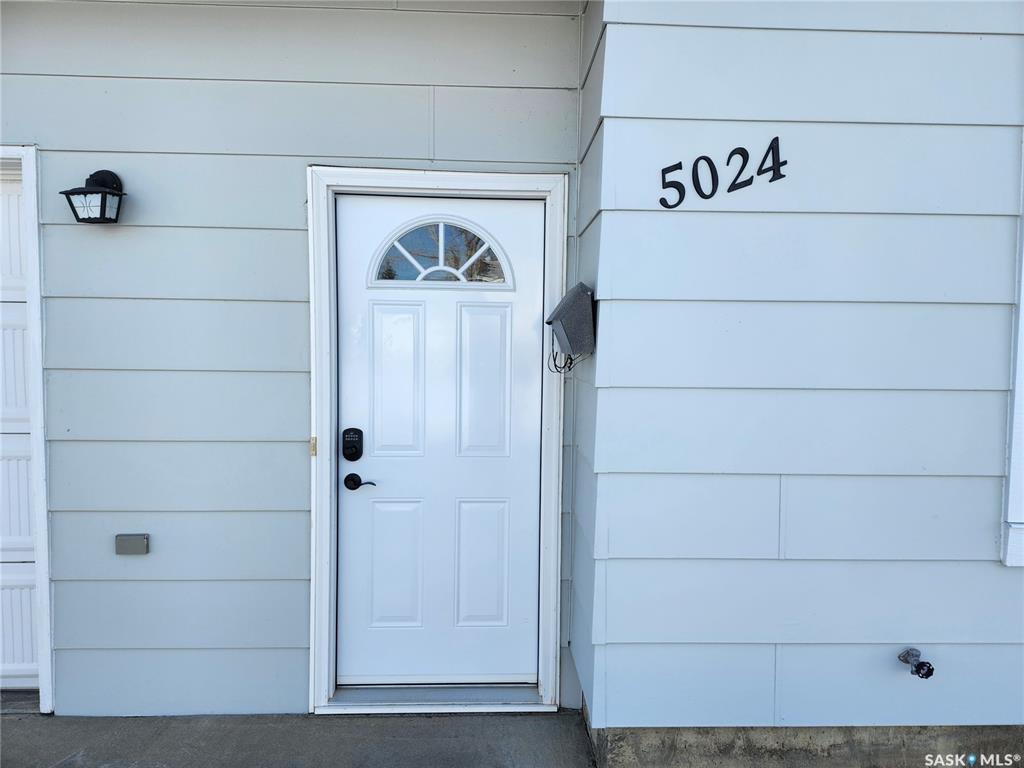 Second View of 5024 Times Street, Macklin, Saskatchewan, S0L 2C0