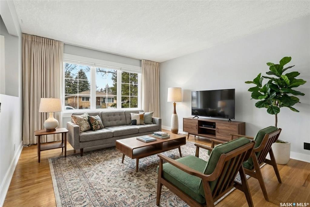 Fourth View of 37 Lamont Crescent, Hillsdale, Regina, Saskatchewan, S4S 4A3