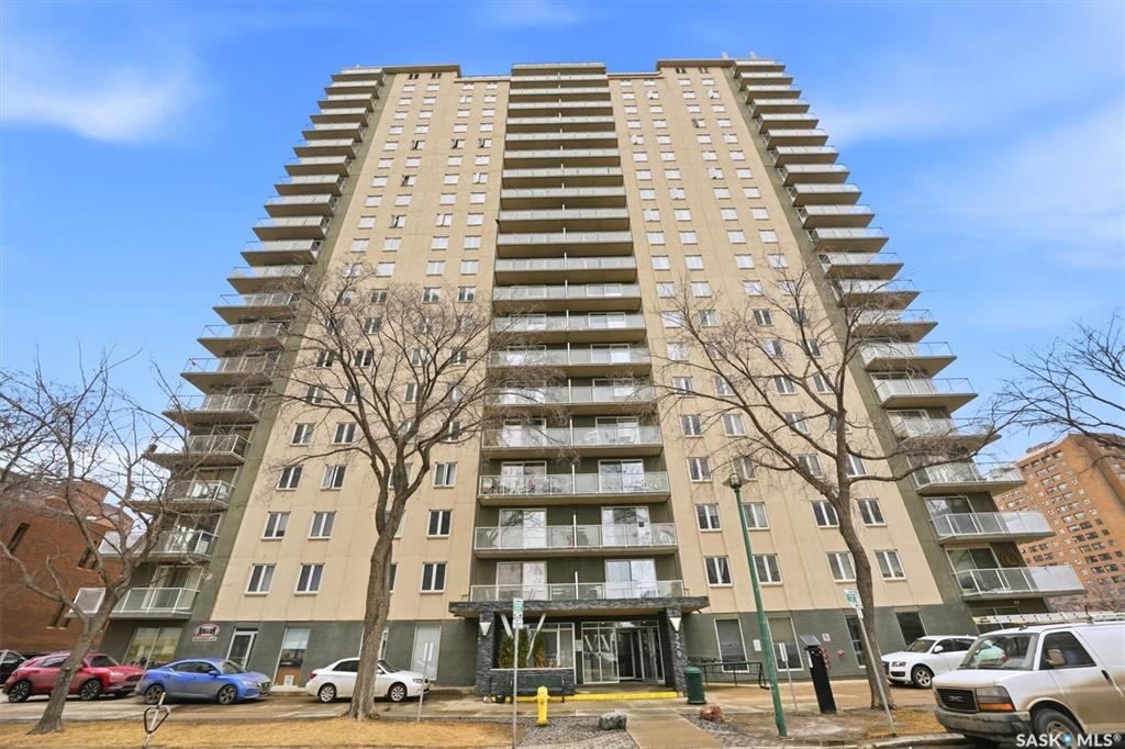 320 5th Avenue N #1001, SK031390, Saskatchewan,