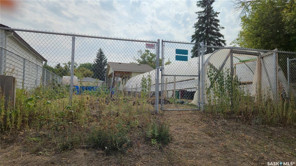 1005 Lillooet Street W, SK031399, Saskatchewan,