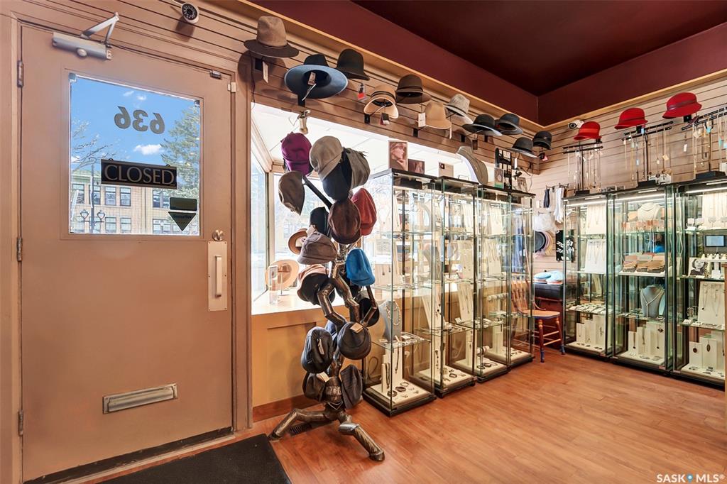 Fifth View of 636 Broadway Avenue, Nutana, Saskatoon, Saskatchewan, S7N 1A9