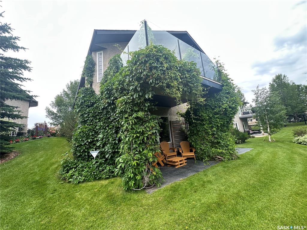 Third View of 802 Heritage Crescent #102, Wildwood, Saskatoon, Saskatchewan, S7H 5T3