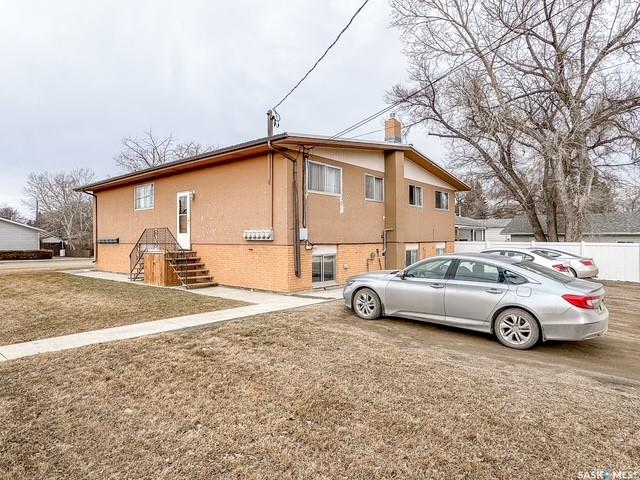 Second View of 395 6th Avenue Se, South East SC, Swift Current, Saskatchewan, S9H 3P2