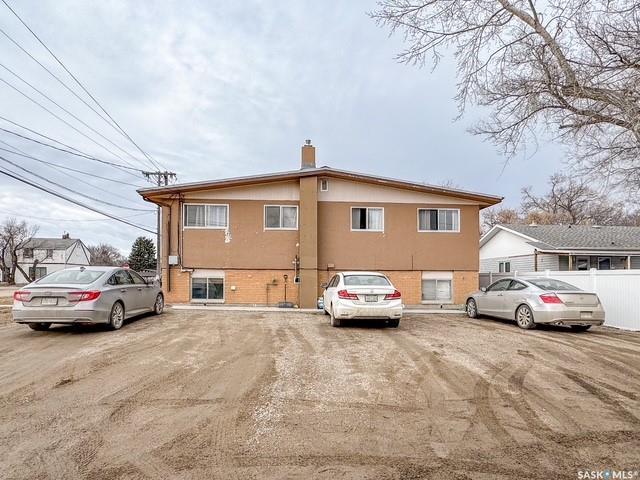 Third View of 395 6th Avenue Se, South East SC, Swift Current, Saskatchewan, S9H 3P2