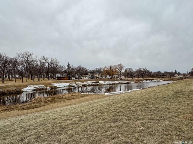 Fourth View of 947 957 Connaught Drive, North East, Swift Current, Saskatchewan, S9H 1R9