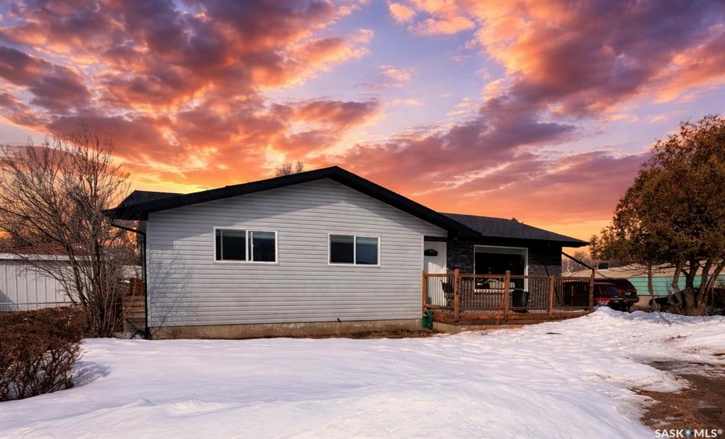 MLS® listing #SK031549 for sale located at 214 Pierce Street