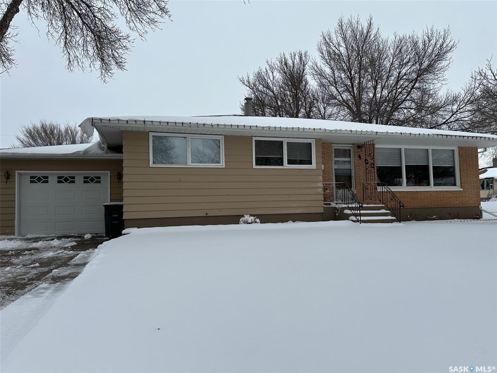 Second View of 400 Gallaway Street, Estevan, Saskatchewan, S4A 0A9