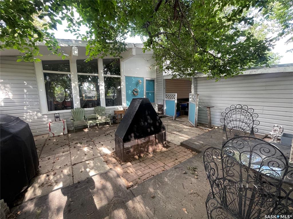 Fourth View of 1001 2nd Street W, Kindersley, Saskatchewan, S0L 1S0