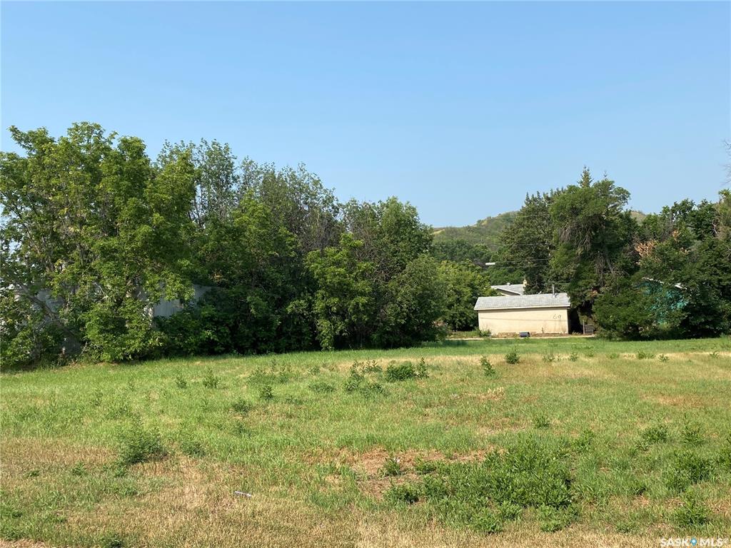 MLS® listing #SK031880 for sale located at 480 Hudson Avenue