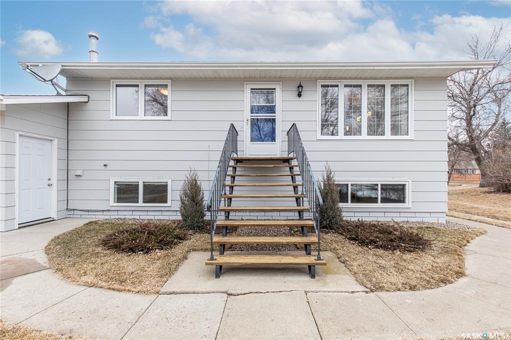 Third View of 219 Cedar Crescent, Caronport, Saskatchewan, S0H 0S0