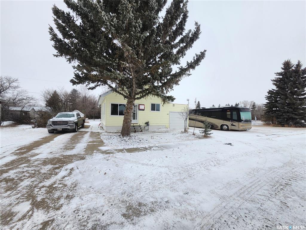 Second View of 401 Railway Avenue, Tramping Lake, Saskatchewan, S0K 4H0