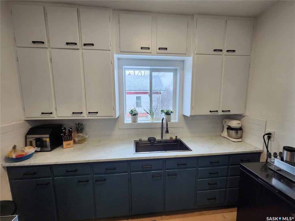 Fifth View of 401 Railway Avenue, Tramping Lake, Saskatchewan, S0K 4H0