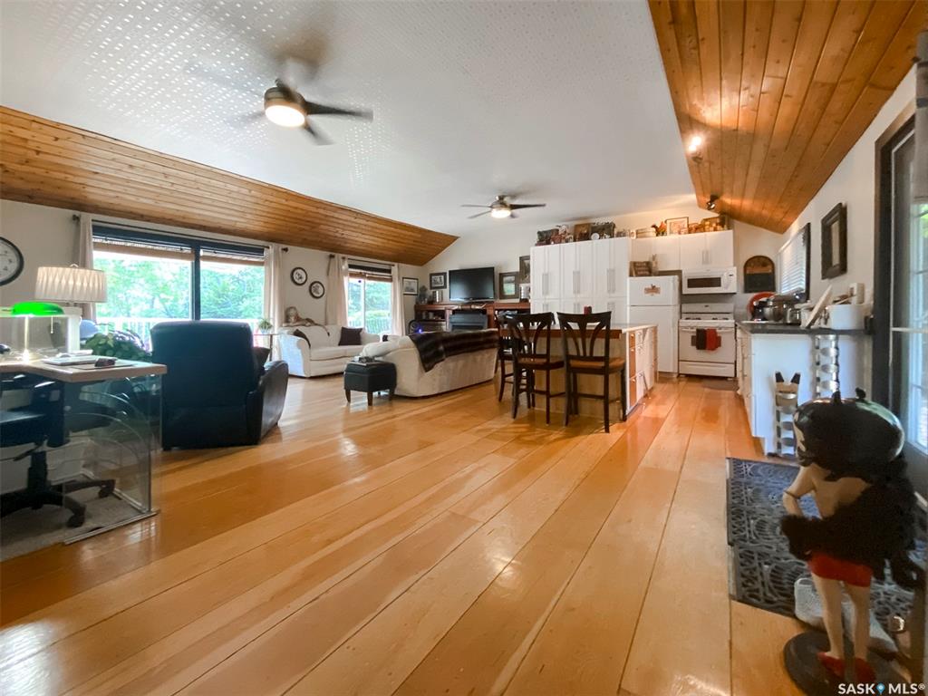 Second View of 86 Ferguson Bay, Webb Rm No. 138, Saskatchewan, S0N 2N0