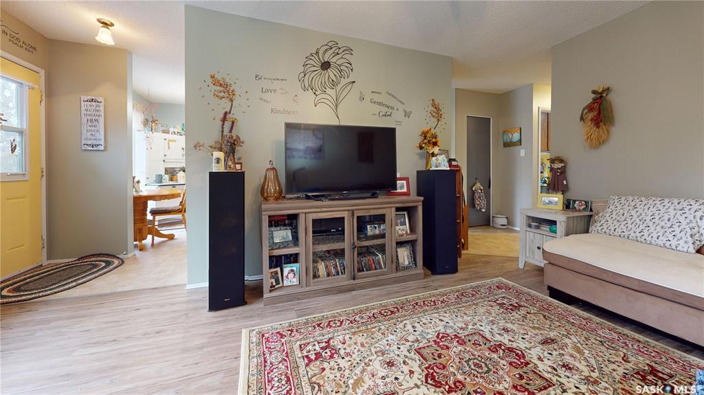 Fourth View of 138 Myers Crescent #2, Maple Creek, Saskatchewan, S0N 1N0