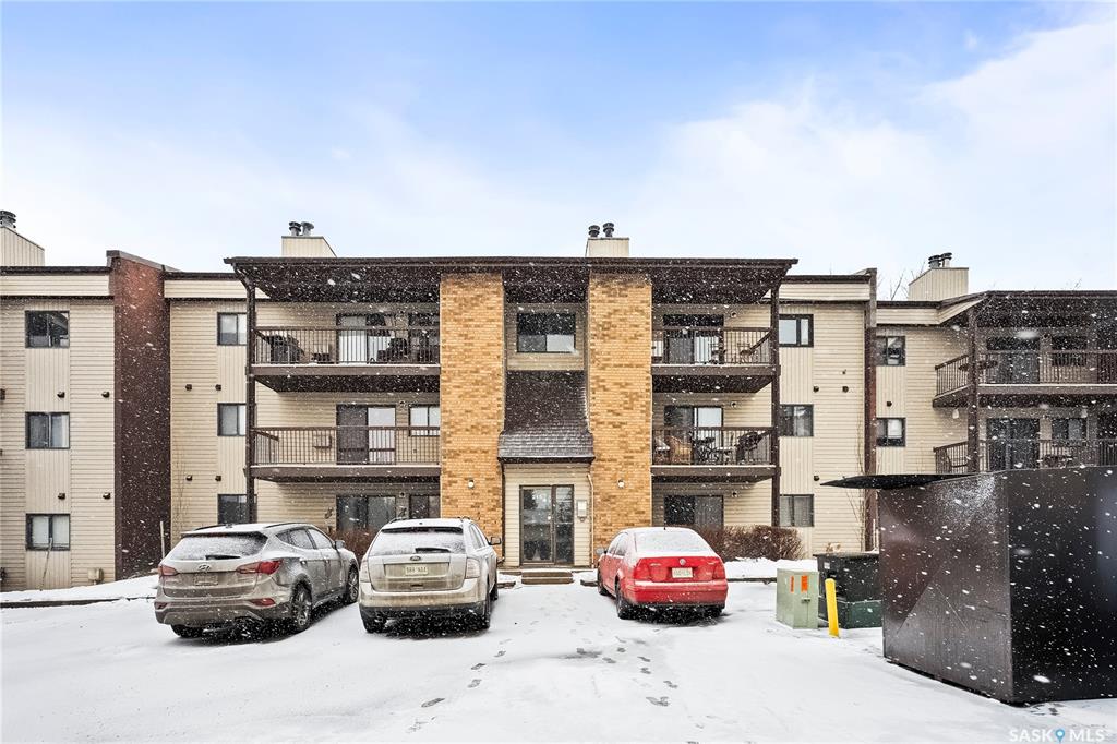 215 Kingsmere Boulevard #201, SK031970, Saskatchewan,