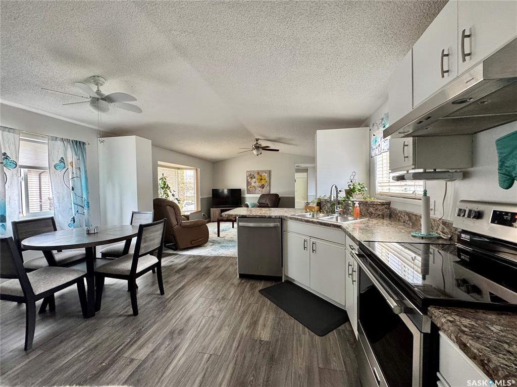 Fourth View of 317 Riedel Avenue E, Langenburg, Saskatchewan, S0A 2A0