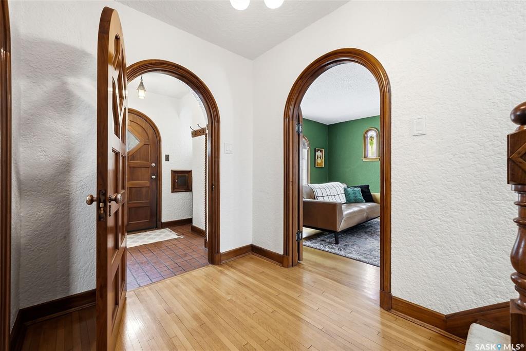 Fifth View of 3003 Hill Avenue, Lakeview RG, Regina, Saskatchewan, S4S 0W2