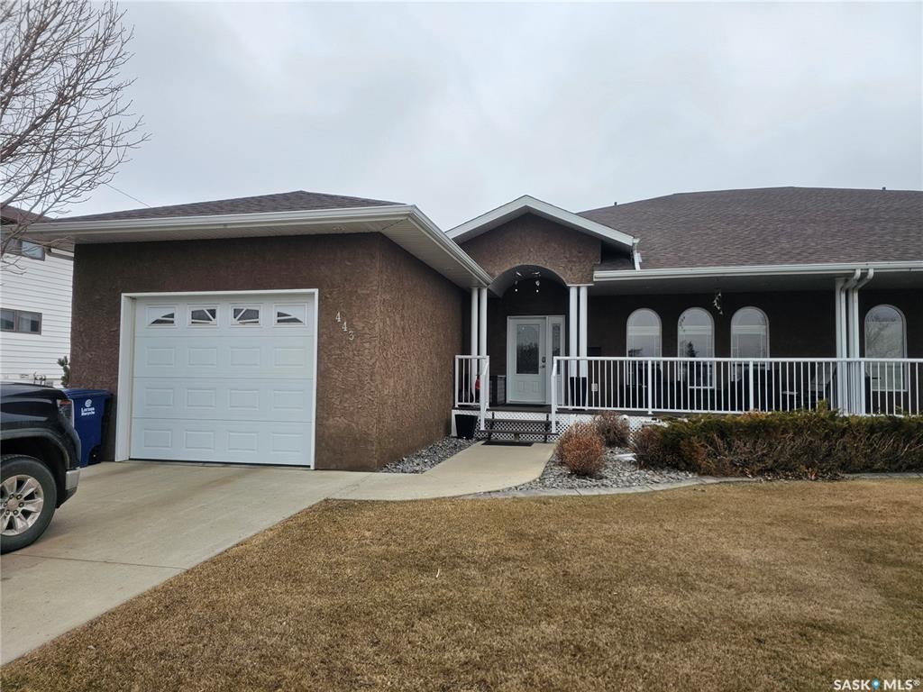 443 1st Avenue W #W, SK032040, Saskatchewan,