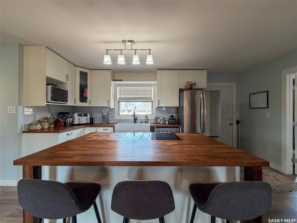 Third View of 442 Front Street W, Eastend, Saskatchewan, S0N 0T0