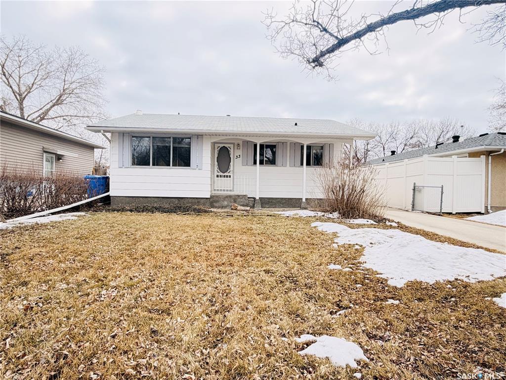 33 Willowview Street, SK032085, Saskatchewan,