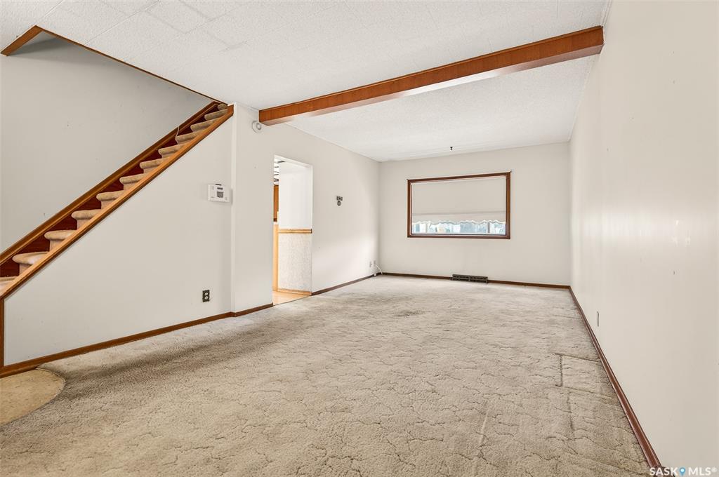 Fifth View of 528 Athabasca Street E, Hillcrest MJ, Moose Jaw, Saskatchewan, S6H 0M1