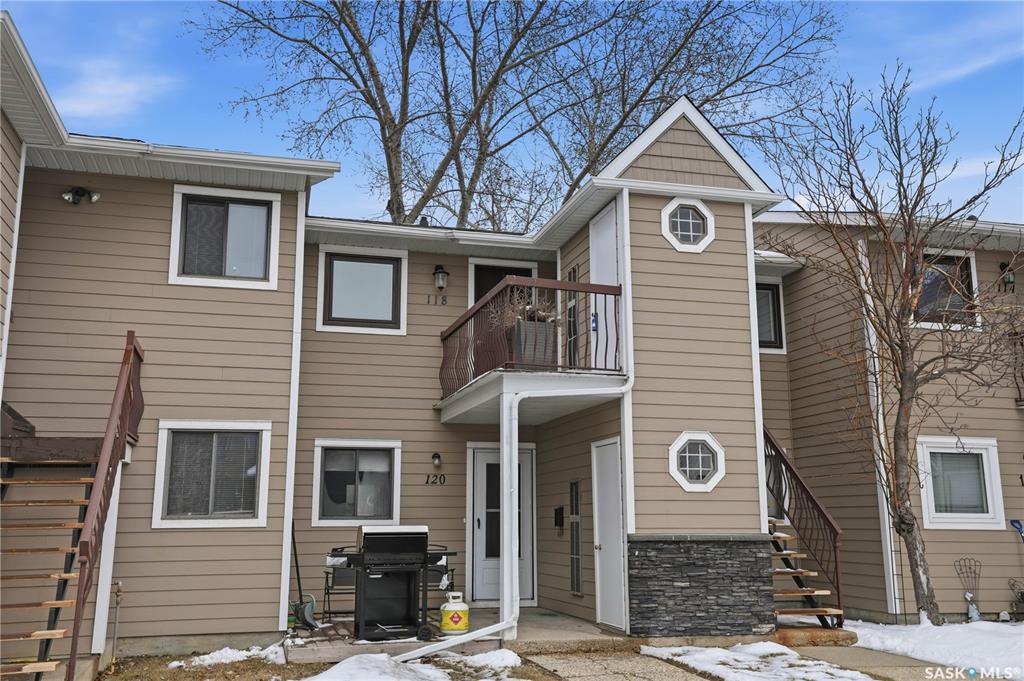 MLS® listing #SK032137 for sale located at 118 Cedar Meadow Drive