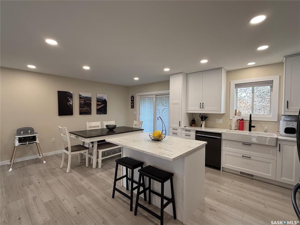 Second View of 47 Hahn Crescent, Kindersley, Saskatchewan, S0L 1S1