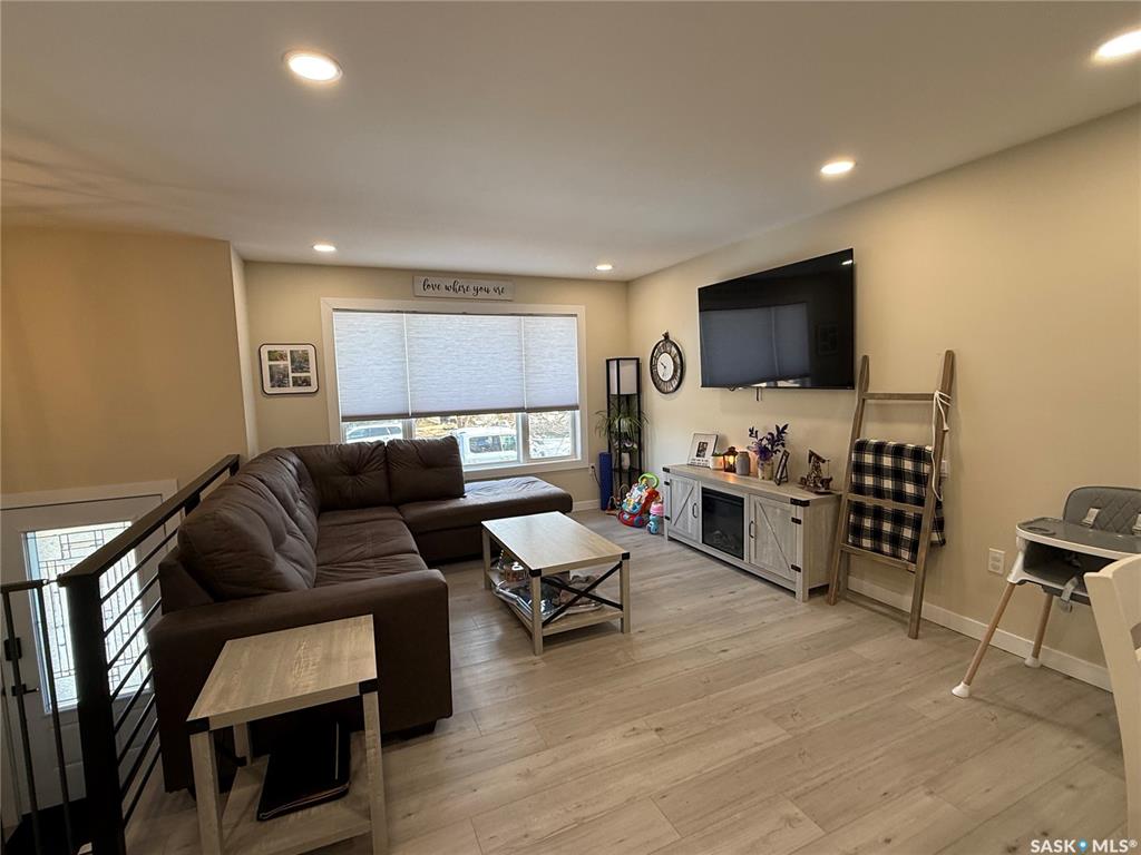 Third View of 47 Hahn Crescent, Kindersley, Saskatchewan, S0L 1S1