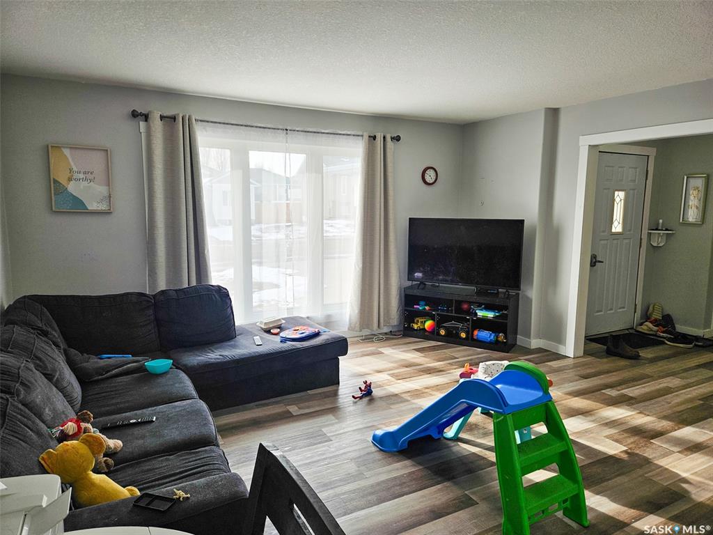 Third View of 519 Palliser Drive, Highland, Swift Current, Saskatchewan, S9H 5C5