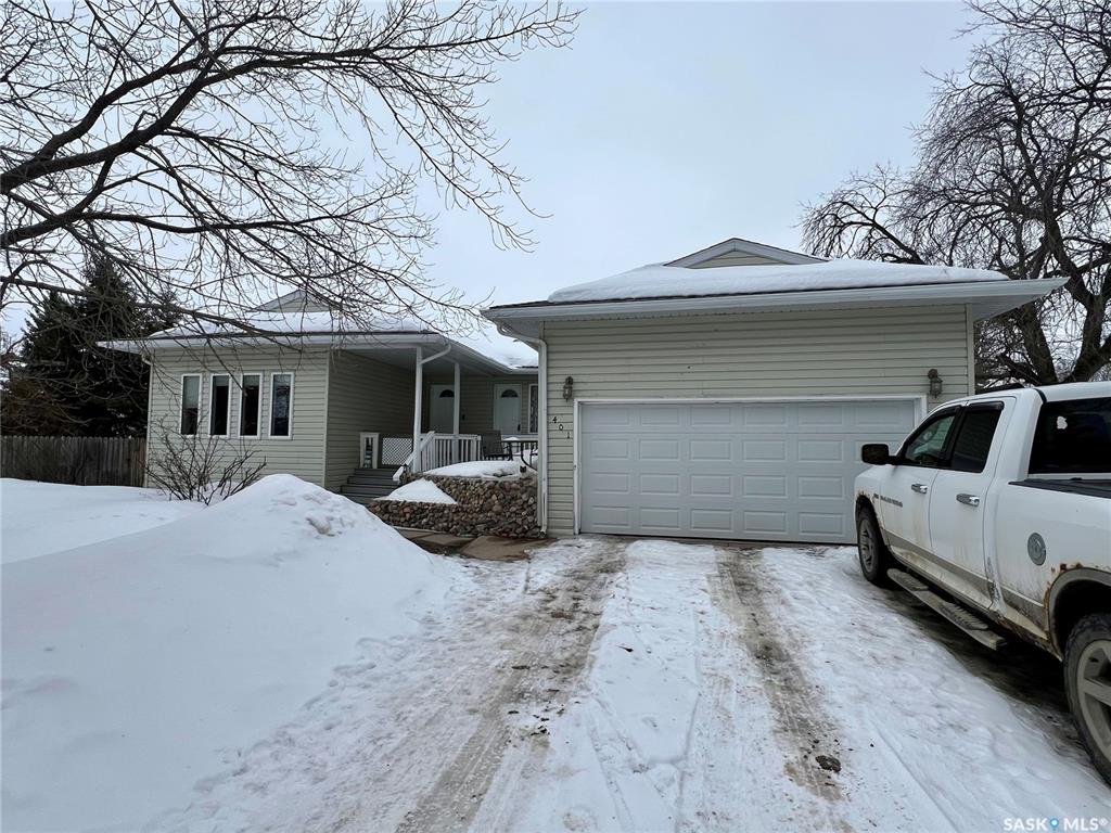 401 2nd Street Nw, SK032294, Saskatchewan,