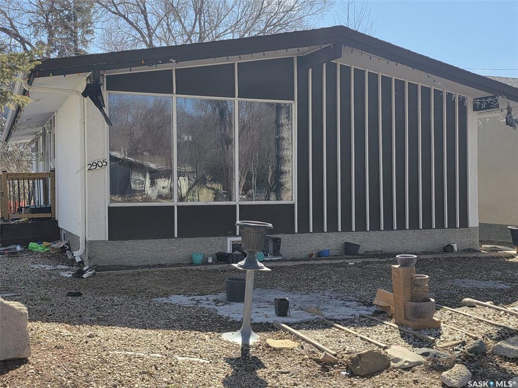 MLS® listing #SK032329 for sale located at 2905 Grant Road