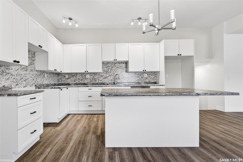 933 Stadacona Street E, SK032461, Saskatchewan,