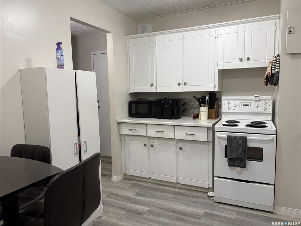 Fourth View of 550 Laurier Street #104, Central MJ, Moose Jaw, Saskatchewan, S6H 6X6