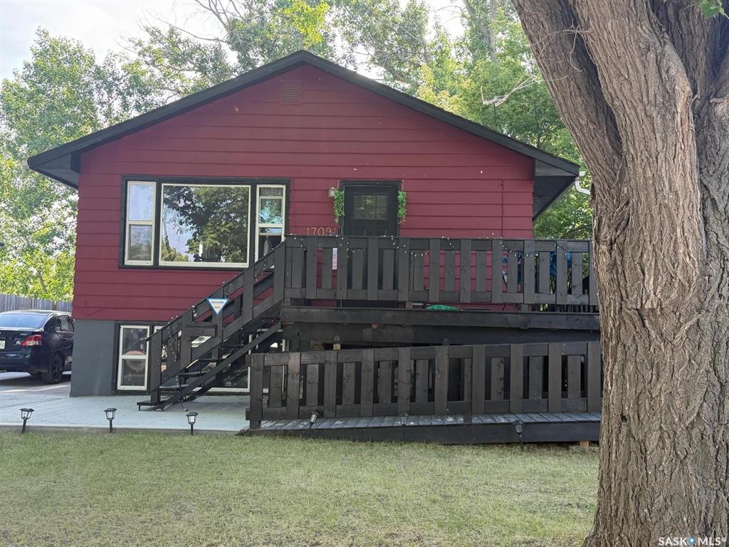 1709 2nd Avenue N, SK032660, Saskatchewan,
