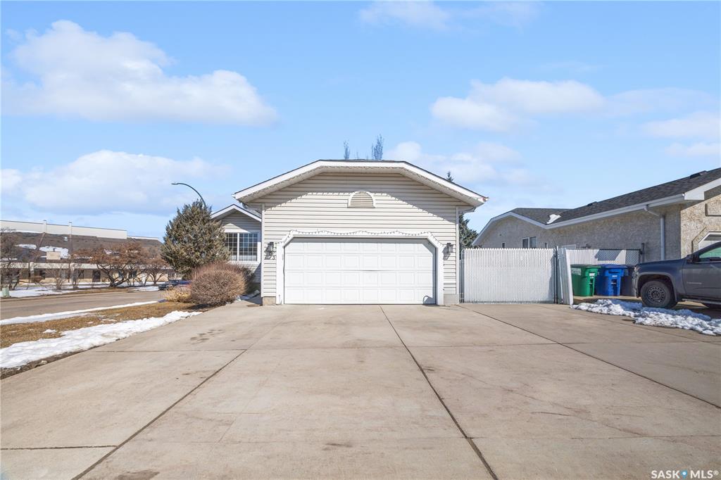 203 Konihowski Road, SK032724, Saskatchewan,