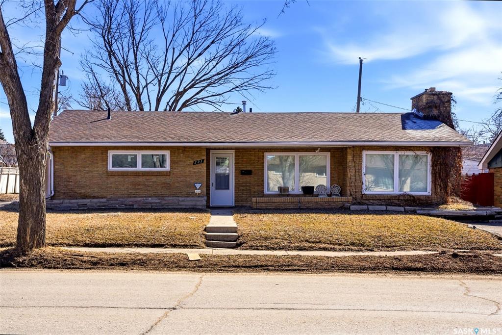 321 Elphinstone Street, SK032742, Saskatchewan,