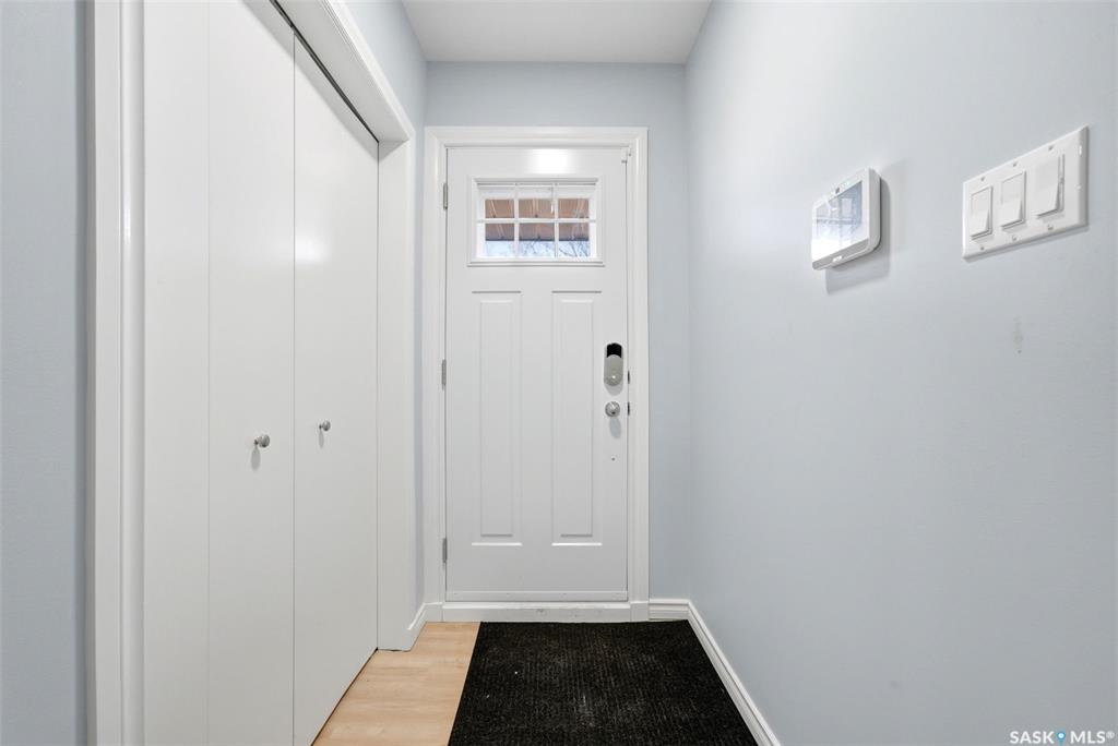 Third View of 321 Elphinstone Street, Regent Park, Regina, Saskatchewan, S4R 3W7